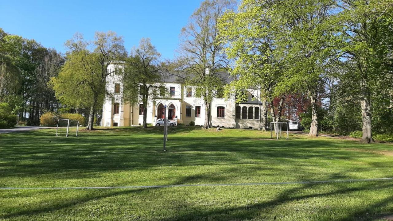 Herrenhaus Harmshagen Testorf-Steinfort Exterior foto